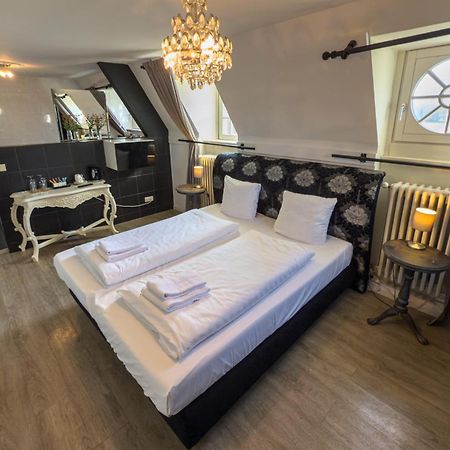 Kasteel Pietersheim Maastricht - Lanaken Hotel Luaran gambar