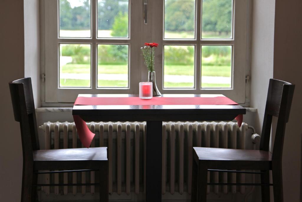 Kasteel Pietersheim Maastricht - Lanaken Hotel Luaran gambar