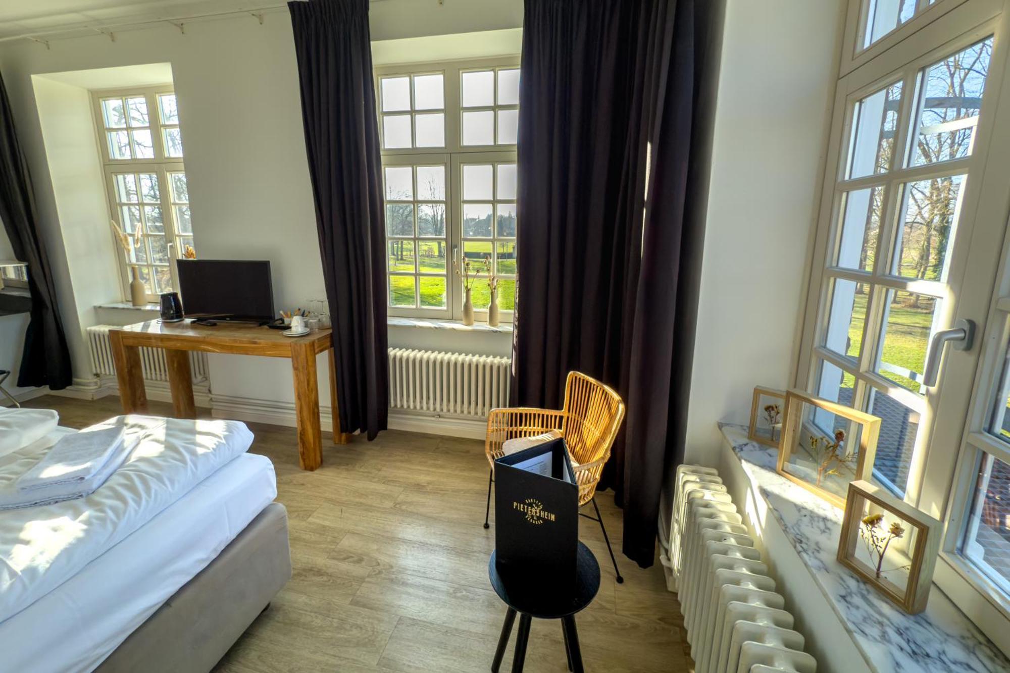 Kasteel Pietersheim Maastricht - Lanaken Hotel Luaran gambar