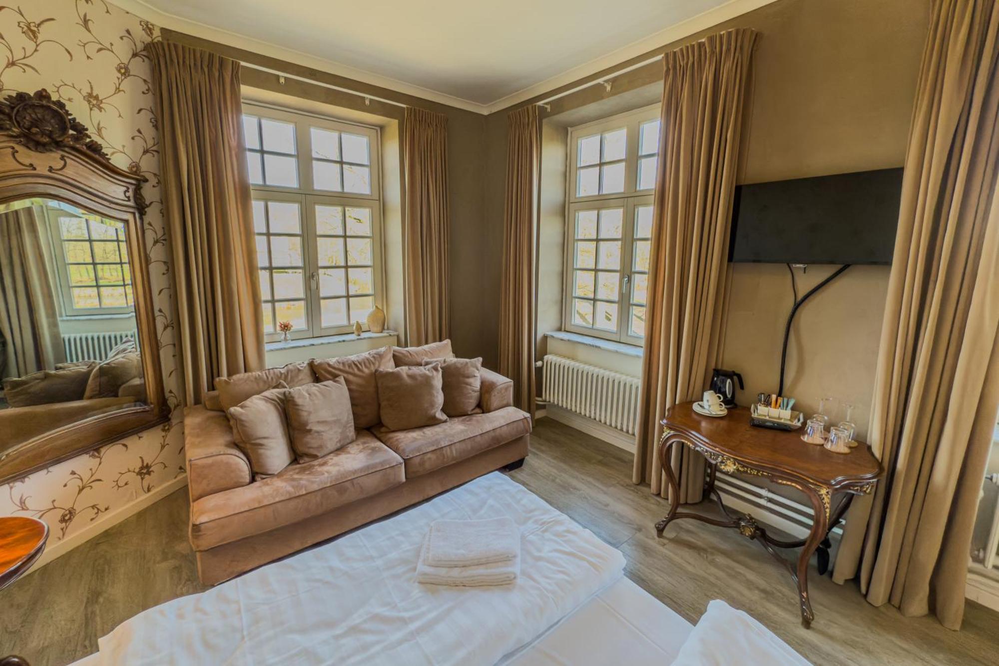 Kasteel Pietersheim Maastricht - Lanaken Hotel Luaran gambar