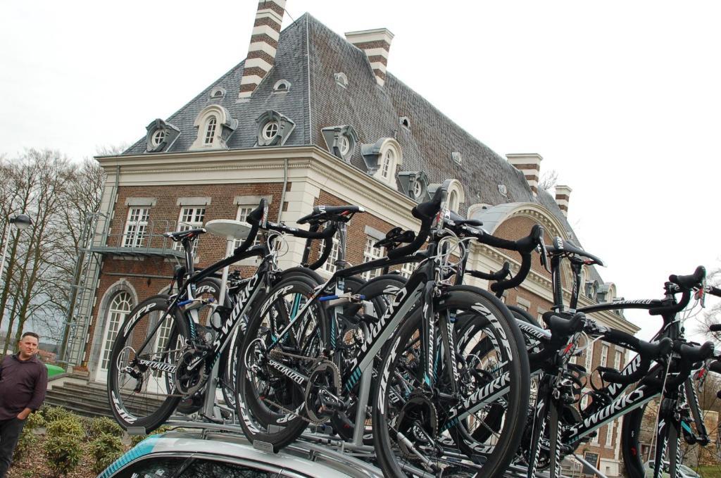 Kasteel Pietersheim Maastricht - Lanaken Hotel Luaran gambar